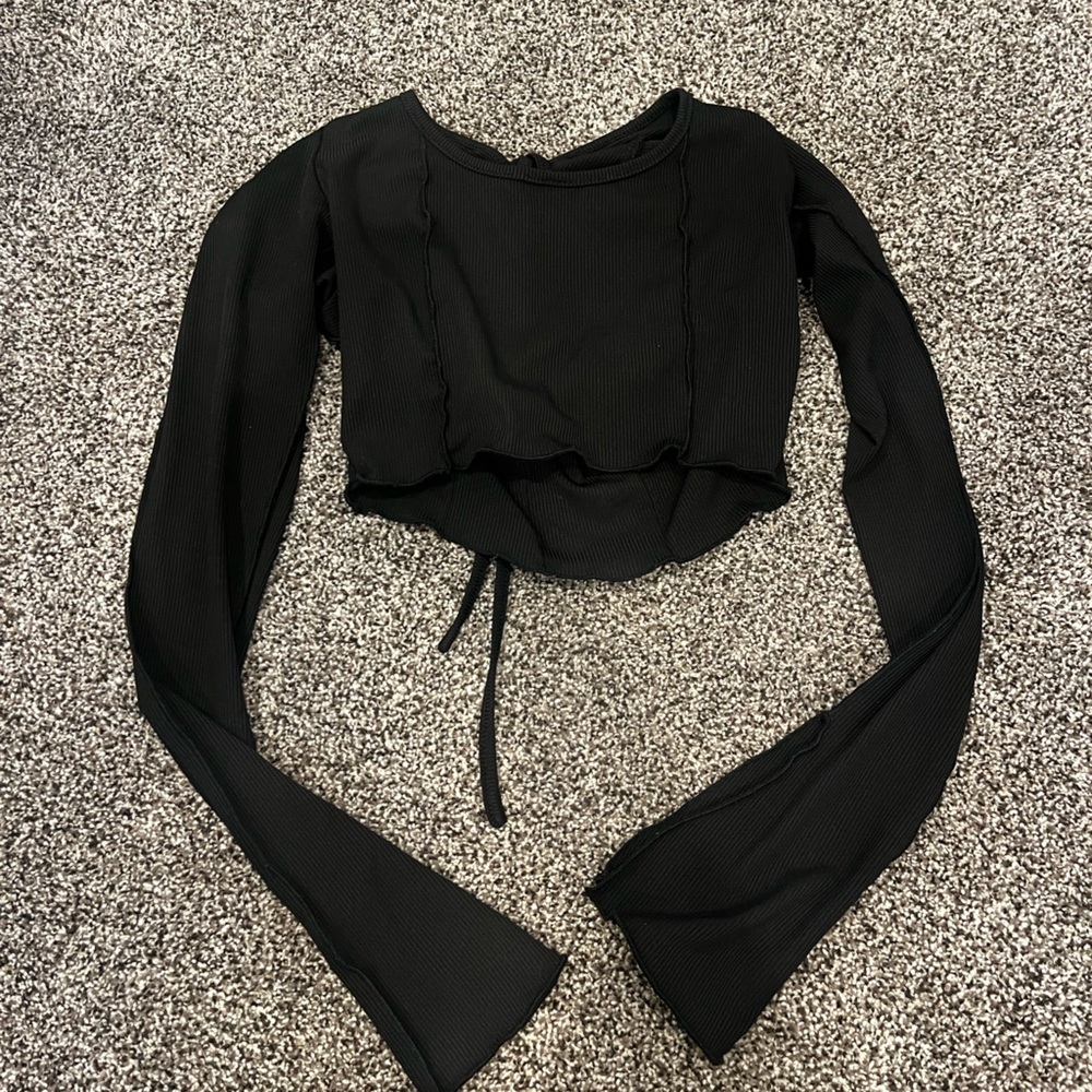 Tie in the back top